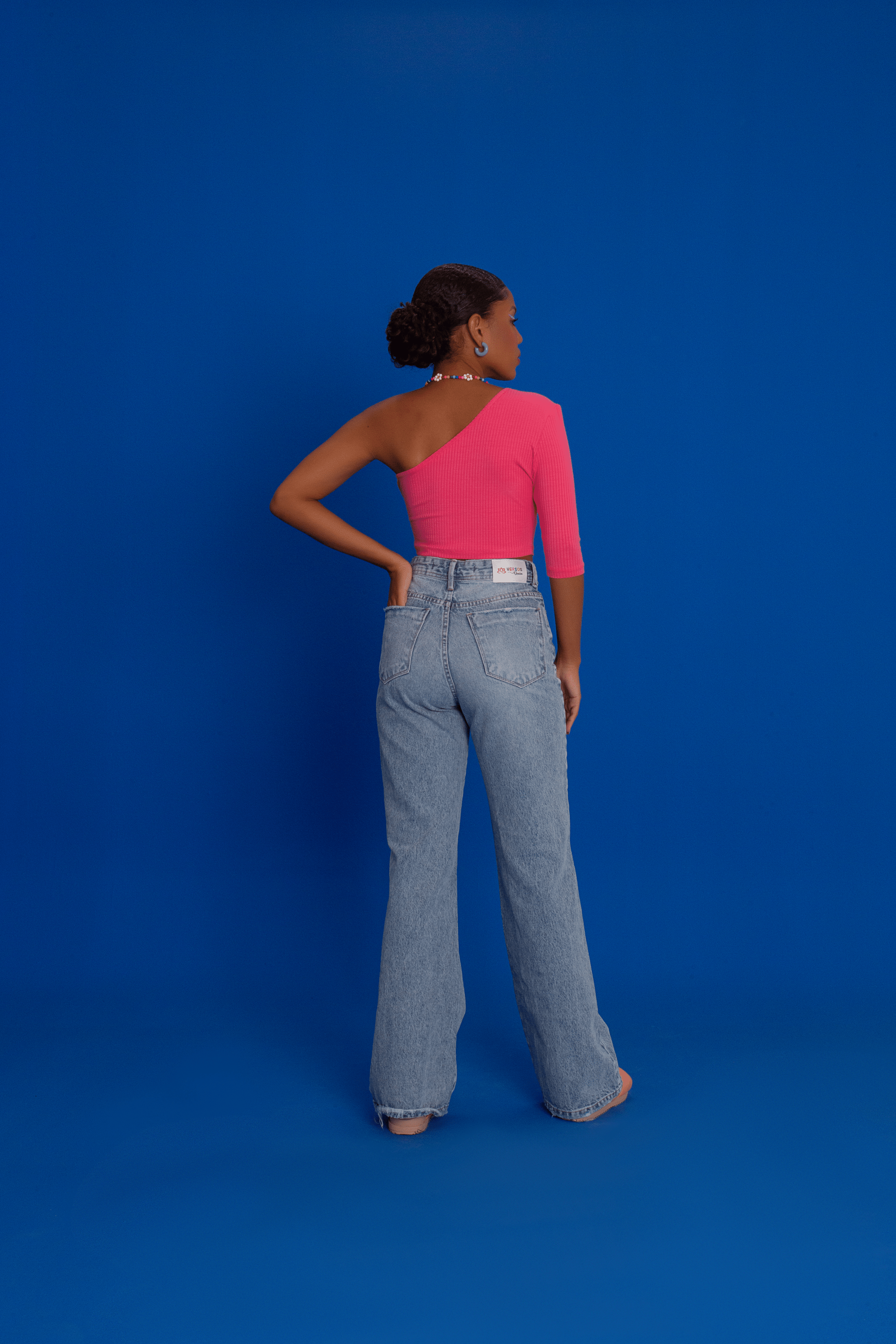 Cropped Bia De Um Ombro Só