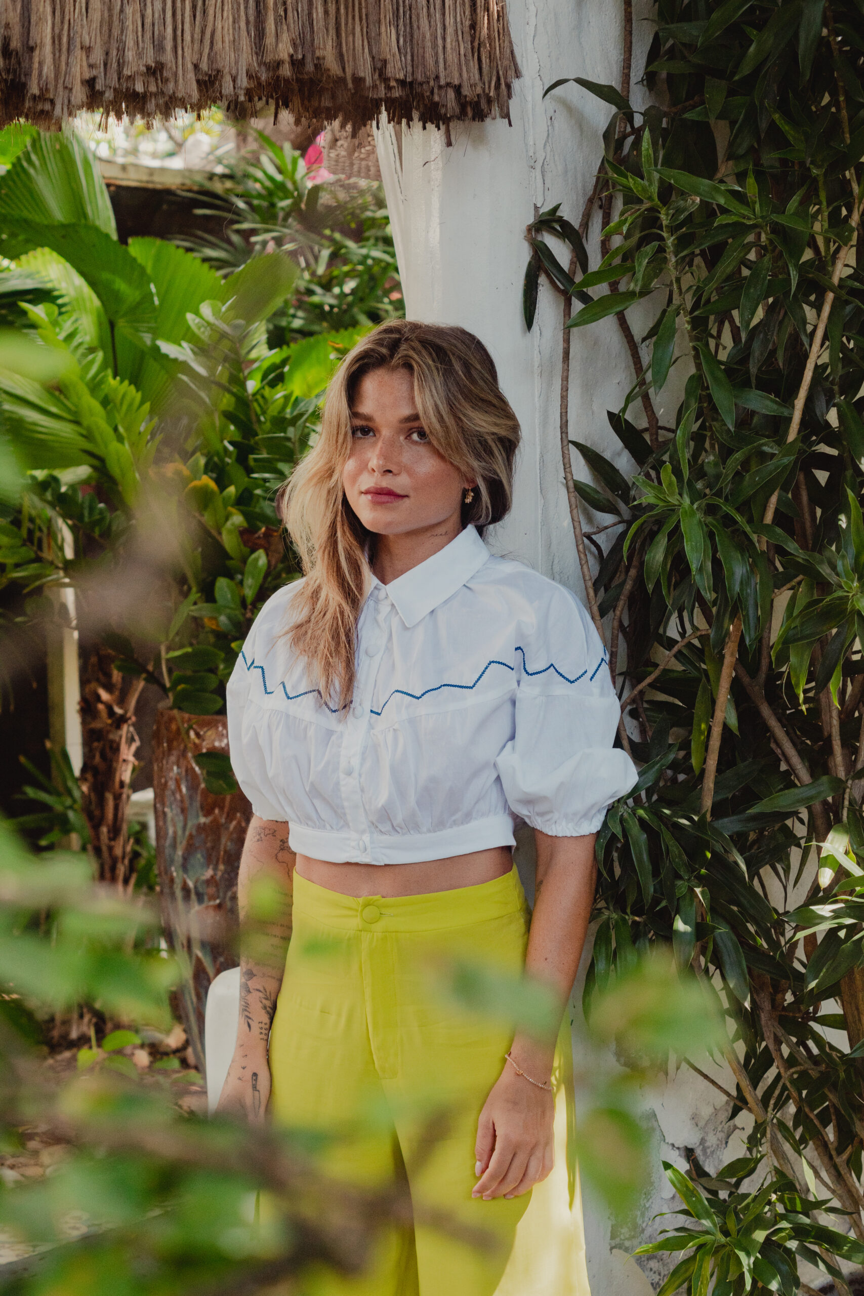 Semi Cropped Tricoline